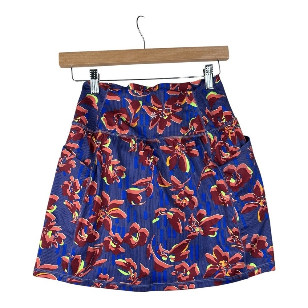 New Athleta Salutation Stash  16.5" Floral‎ Print Skort size XS Blue/Red - Picture 8 of 10